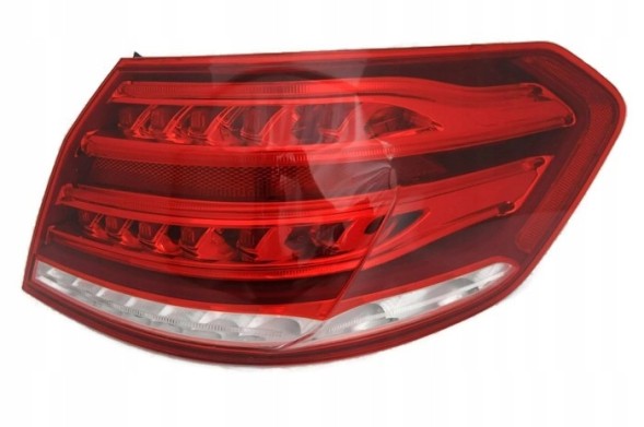 Abakus 440-1995R-AE Mercedes e w212 2013- світильник задній led права