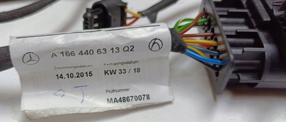 Mercedes-Benz OE MERCEDES GLE C292 W166 instalacja wiązka zderzaka przód pod RADAR PDC /1 Установка джгута переднього бампера MERCEDES GLE C292 W166 під PDC RADAR