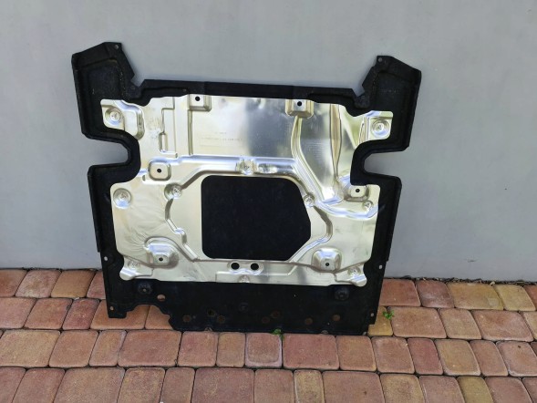 Audi OE MRKA AUDI E TRON OSŁONA SILNIKA 4KR863821A AUDI E TRON ЗАХИСТ ДВИГУНА 4KR863821A