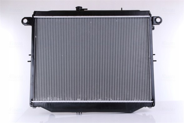 Nissens 64881 Охолоджувач двигуна toyota land cruiser 100 4.2d 01.98-08.07