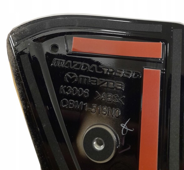 Mazda OE QBME-51-9N0 PZ Спойлер задній даховий - Mazda 3 BM QBME519N0 PZ