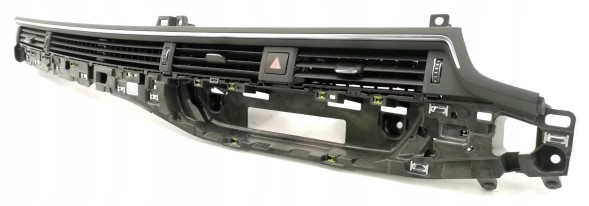 Audi OE 8W2820901B, DWP463800OE Центральна решітка обдуву Audi A5 8W2820901B RHD