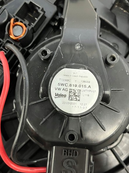 Volkswagen OE 5WC819015A 5WA907521 Вентилятор пічки VW 5WC819015A