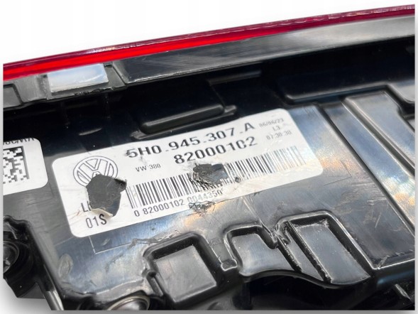 Volkswagen OE A26 ЛАМПА ЛІВА ЗАДНЯ VOLKSWAGEN ГОЛЬФ VIII 5H0945307A !J