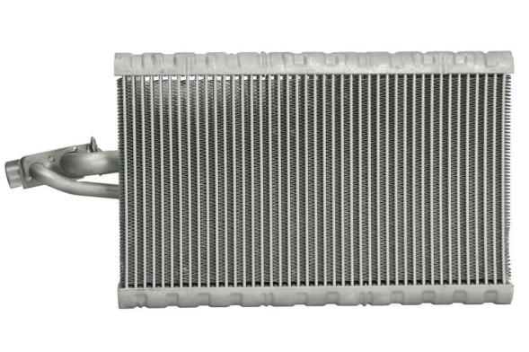 V-maxzone Part VIC-418476 Випарник кондиціонера AE 114 для MERCEDES G (W463) 2.7D-6.0 09.93-04.18