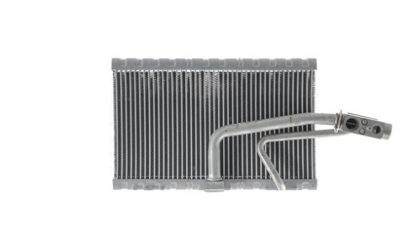 V-maxzone Part VIC-418476 Випарник кондиціонера AE 114 для MERCEDES G (W463) 2.7D-6.0 09.93-04.18