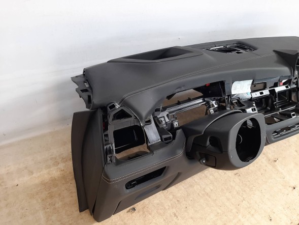 BMW OE 8088215 BMW Skóra HUD Tapicerka HEJA midrand beige BMW X5 M F95 G05 LCI Lift Приладова панель Консоль HUD Шкіра