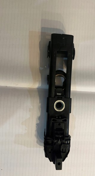 Audi OE Слайдер регулювання вис пояса Audi OE 8V0857819