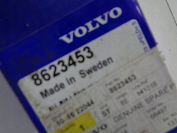Volvo OE 8623453 , 8623453 VOLVO S60 V60 XC60 ПРЯЖКА РЕМЕНЯ БЕЗПЕКИ