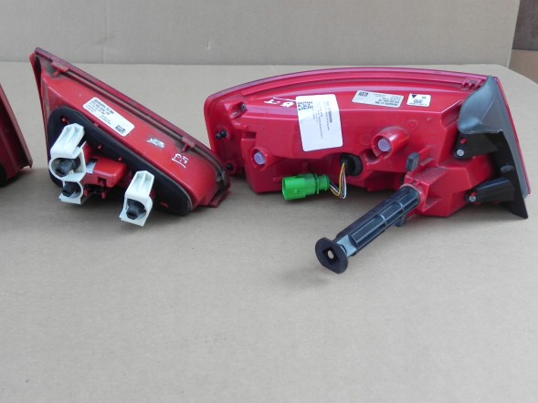 Audi OE 8T0945094C 8T0945093C 8T8945096F 8T8945095F AUDI A5 8T 8T0 LIFT SPORTBACK ЛАМПА ЗАДНІ ЛАМПИ КОМПЛЕКТ LED