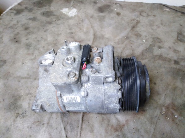 Mercedes-Benz OE 2,2 CDI MERCEDES W204 A0012305011 MERCEDES C W204 КОМПРЕСОР КОНДИЦІОНА A0012305011