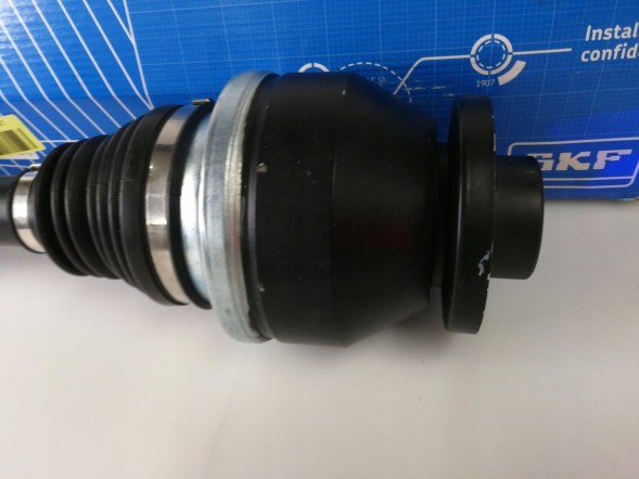 SKF VKJC 5198 Skf vkjc5198 піввісь vw t5 03-/09- 2,5tdi/2,0tdi le