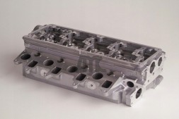 AMC 908725 Головка блоку циліндрів amc 908725