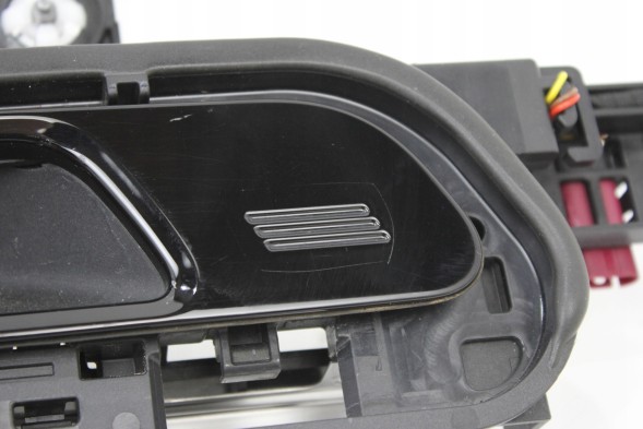 BMW OE 5A4FDD6 -01 ПЕРЕДНЯ ПРАВА РУЧКА КОМФОРТ БЕЗ КЛЮЧА NFC BMW G70 SHADOWLINE