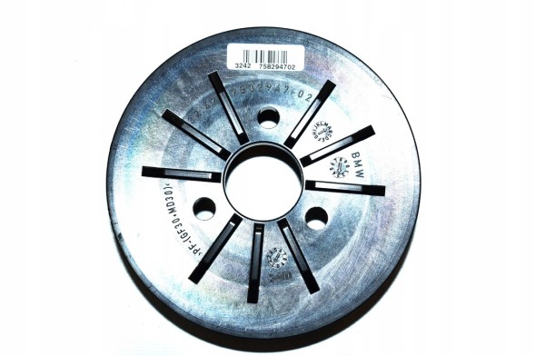 BMW OE 32427582947 Oe bmw ремінне колесо насоса гідропідсилювача bmw e82 e84 e88 e90 e91 32427582947