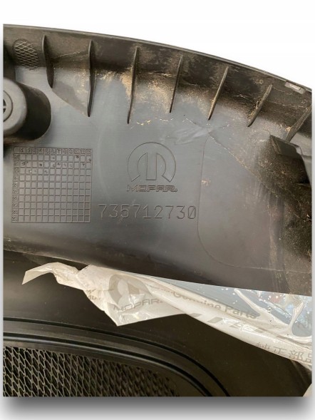 Jeep OE 07357720870 Jeep Compass БЕКОН БАГАЖНИКА 735712730 $J