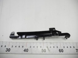 Land Rover OE LAND ROVER СТЕЛЬНИЙ КРОНШТЕЙН OE LR027645