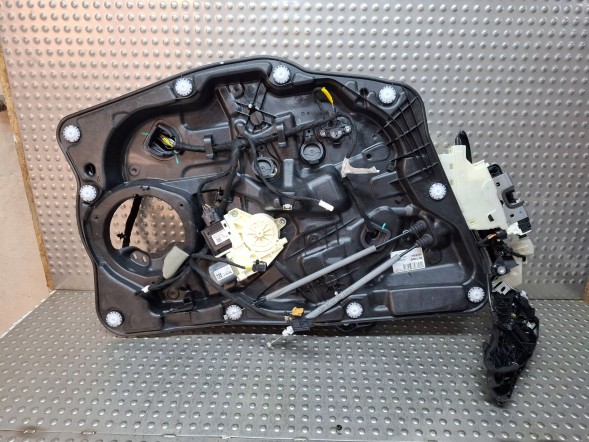 Fiat OE ОБШИВКА ДВЕРЕЙ ПЕРЕДНЯ ЛІВА В КОМПЛЕКТІ. C37769110 FIAT 500X FIAT OE ОРИГІНАЛ