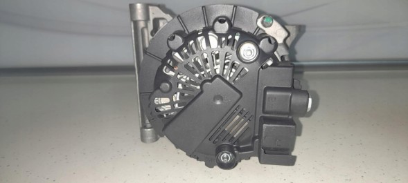 Bosch 0 986 080 500 Генератор bosch mercedes клас a w169 b w245 04-