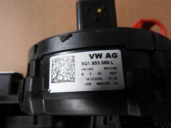 Skoda OE 5Q1953569L 5Q1953521LC 5QQQQLCL ПЕРЕМИКАЧІ КЕРУВАННЯ (КОМБІНОВАНИЙ) 5Q1953569L 5Q1953521LC SKODA KAROQ SUPERB