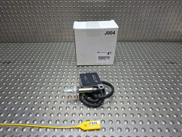 Nissan заводська комплектація CZUJNIK SONDA NOX NISSAN NAVARA RENAULT TRAFIC 15- 2.3 DCI 227905433R Датчик зонд nox nissan navara renault влучив 15- 2.3 dci 227905433р