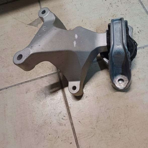 Nissan OE BRAK-DANYCH-2205567 ПОДУШКА ДВИГУНА NISSAN MICRA K14 1.0B 17-