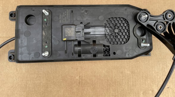 Volkswagen OE СЕЛЕКТОР ВАЖЕЛЯ КПП 5WA713034J VW SKODA AUDI ОРИГІНАЛ