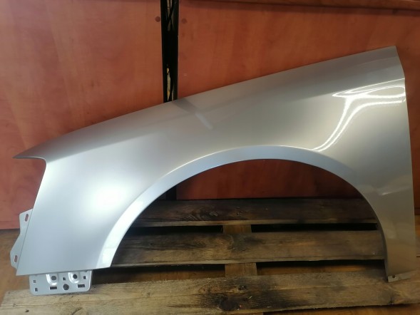 Polcar BŁOTNIK LEWY PRZÓD VOLKSWAGEN PASSAT B6 LD1W БРИЗКОВИК ЛІВИЙ ПЕРЕДНІЙ VOLKSWAGEN PASSAT B6 LD1W