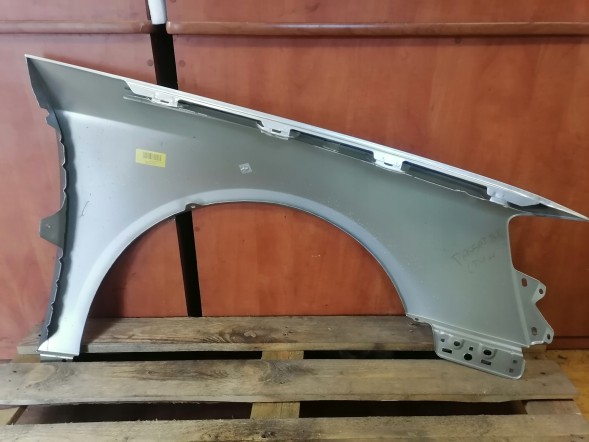 Polcar BŁOTNIK LEWY PRZÓD VOLKSWAGEN PASSAT B6 LD1W БРИЗКОВИК ЛІВИЙ ПЕРЕДНІЙ VOLKSWAGEN PASSAT B6 LD1W
