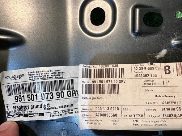 Porsche OE 99150197390 PORSCHE 911 991 GT3 GT3 RS ВНУТРІШНЯ КОЛІСНА АРКА ЛІВА ЗАДНЯ КОРІСНА КАБІНКА