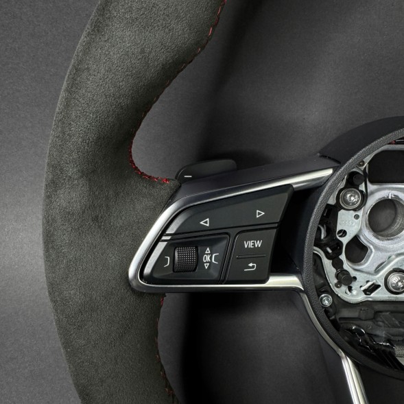 Audi OE 8S0419091E 1KT Кермо Audi TT TTS TTRS 8S0 з алькантари, червона нитка, пелюстки