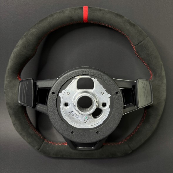 Audi OE 8S0419091E 1KT Кермо Audi TT TTS TTRS 8S0 з алькантари, червона нитка, пелюстки