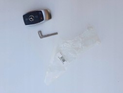 Mercedes-Benz OE MRKA MERCEDES KLUCZYK PILOT A1779056904 МЕРСЕДЕС КЛЮЧ ПУЛЬТ ДИСТАНЦІЙНОГО КЕРУВАННЯ A1779056904