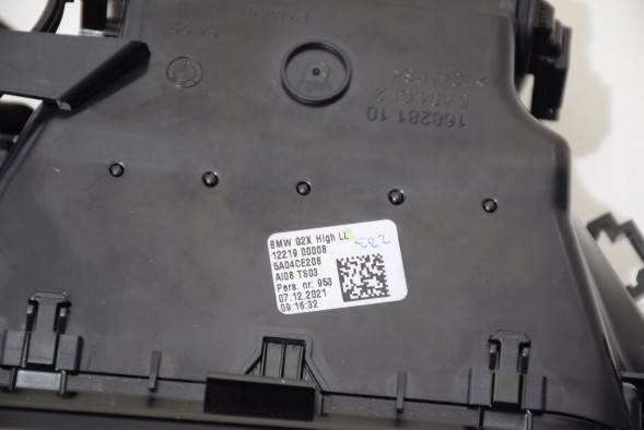 BMW OE 5A04CE2 BMW BMW G20 G21 G22 G26 LCI Lift Центральний вентиляційний отвір Вентиляція приладової панелі