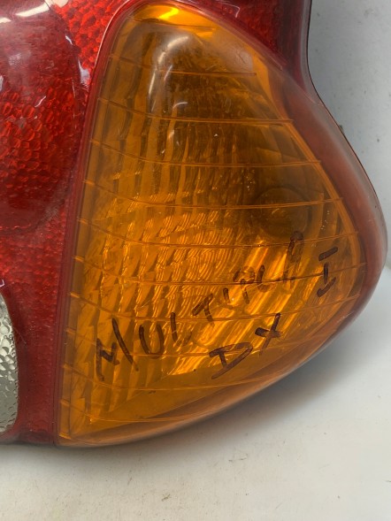 Fiat OE LAMPA TYLNA PRAWA 46513915 FIAT FCA ЛАМПА ЗАДНЯ ПРАВА 46513915 FIAT FCA
