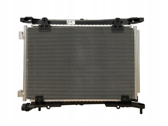 AHE RadioR368/421246552312 Комплект радіаторів Fiat 500 07- 1.0 MILD HYBRID 52139791 52149791 52209267