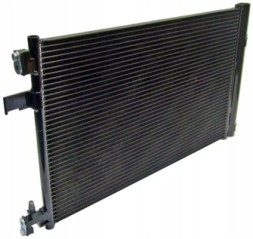 Mahle AC 637 000S Конденсатор кондиціонера opel astra j 09- з автоматичною коробкою передач