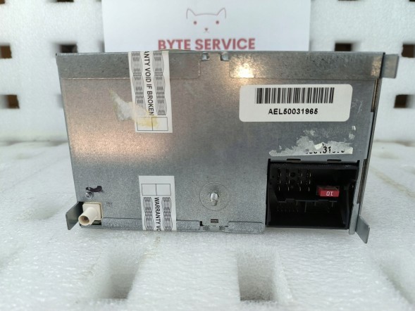 Volkswagen OE 7H0035152HX Автомагнітола VW RCD200 CD 2-DIN