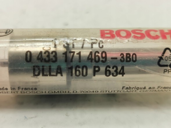 Bosch 0 433 171 469 ФОРСУНКА ДВИГУНА HATZ 1B30 BOSCH DLLA160P634 / 0433171469