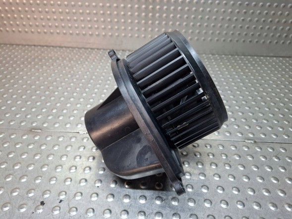 Fiat OE SILNIKA WENTYLATORA NAWIEWU 46722992 DUCATO JUMPER BOXER 94-06 ORYGINAŁ Двигун припливного вентилятора 46722992 ducato jumper boxer 94-06 оригінал