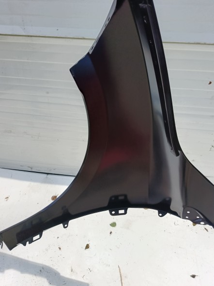 Renault OE НОВЕ КРИЛО ПЕРЕДНЄ ПРАВЕ RENAULT MEGANE 3 III 08-16 РОКІВ 631000047R KONIN