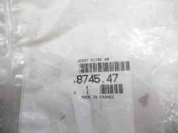 Peugeot OE Ущільнювач заднього скла Peugeot 106 OE 8745.47