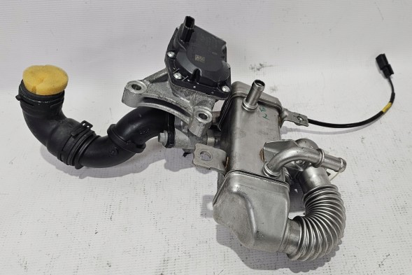 Renault OE OE 147350678R ORG RENAULT 123AUTOCZESCI НОВИЙ ОРИГІНАЛЬНИЙ ОХОЛОДЖУВАЧ ВІДПРАЦЬОВАНИХ ГАЗІВ + КЛАПАН EGR RENAULT OPEL NISSAN FIAT - 147350678R