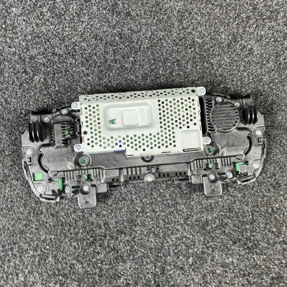 BMW OE 179972-10 8705990 BMW G01 G11 G12 G30 G32 ЛІЧИЧНИК ГОДИНИ 8705990
