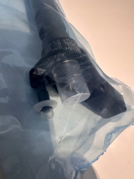 Audi OE 059130277EJ CD Інжектор vw touareg audi a4 a5 a6 q7 059130277 ej 3.0 tdi crc