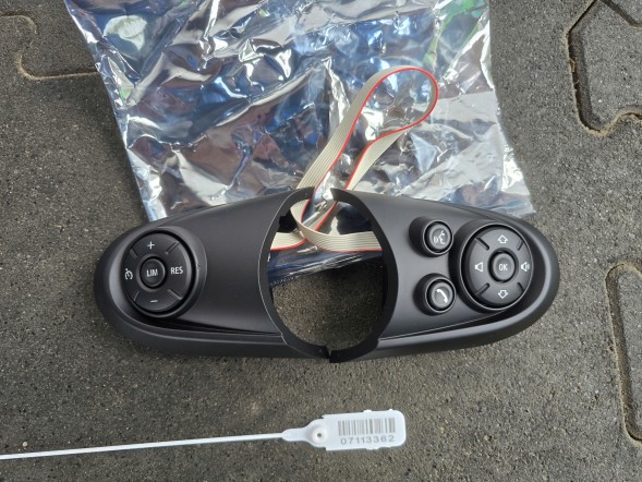 Mini OE PRZYCISKI KIEROWNICY SPORT MINI F55 F56 9360507 NOWE QUALI2805 КНОПКИ КЕРМА СПОРТ MINI F55 F56 9360507