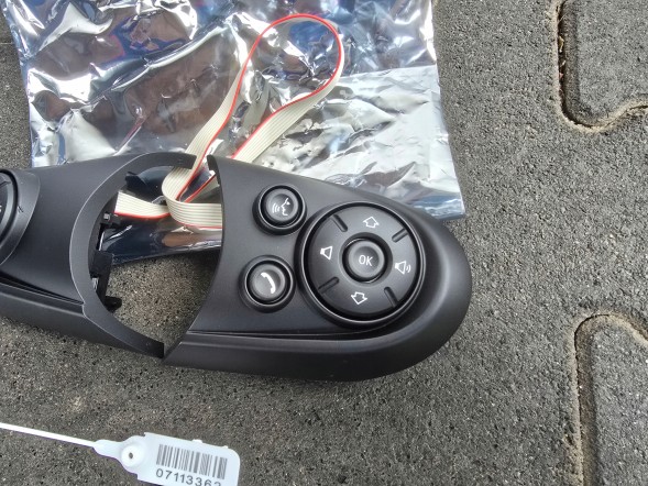 Mini OE PRZYCISKI KIEROWNICY SPORT MINI F55 F56 9360507 NOWE QUALI2805 КНОПКИ КЕРМА СПОРТ MINI F55 F56 9360507