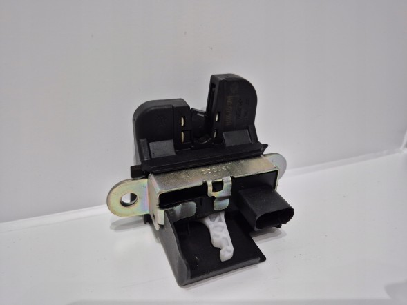 Volkswagen OE 5M0827505H, ZAMEK KLAPY TYŁ Замок кришки багажника для VW GOLF PLUS, GOLF V/VI універсал, TIGUAN, JETTA. Задній. Новий. Оригінал (OE).