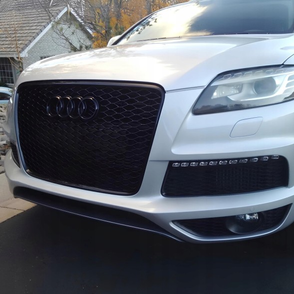Китай S3-25047 Муляж решітки радіатора RS-Style Audi Q7 4L 2005–2015 | чорний глянець | 1:1 заміна
