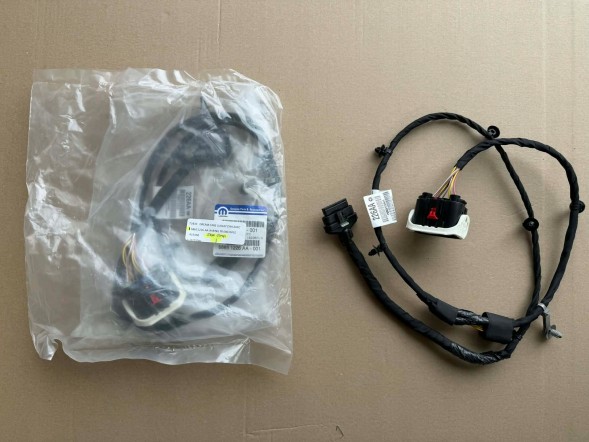 Mopar 68651226AA Nowa Mopar Login Allegro HSDA Джгут бампера Jeep Compass 2022 2023 2024 2025 2026 Оригінал Новий